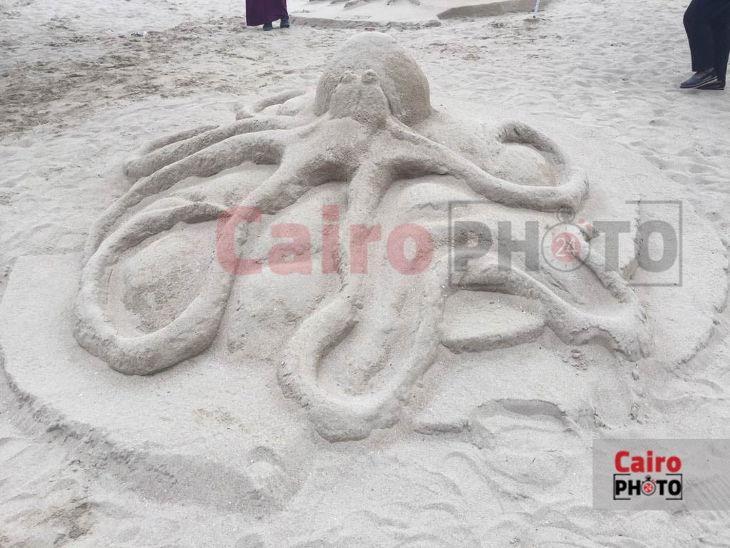 النحت على الرمال2