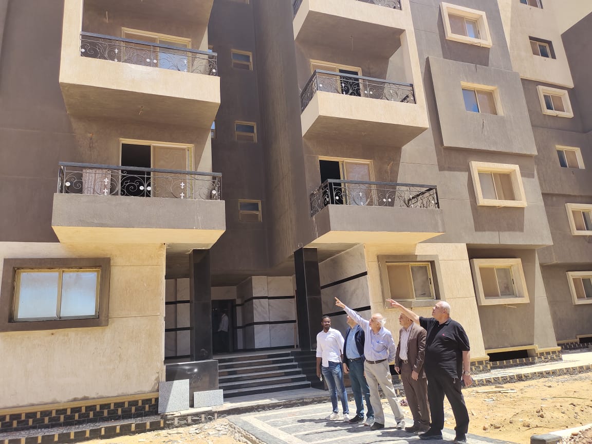 نائب نادي هيئة تدريس الأزهر يتفقد مشروع الإسكان بالعاصمة الإدارية 