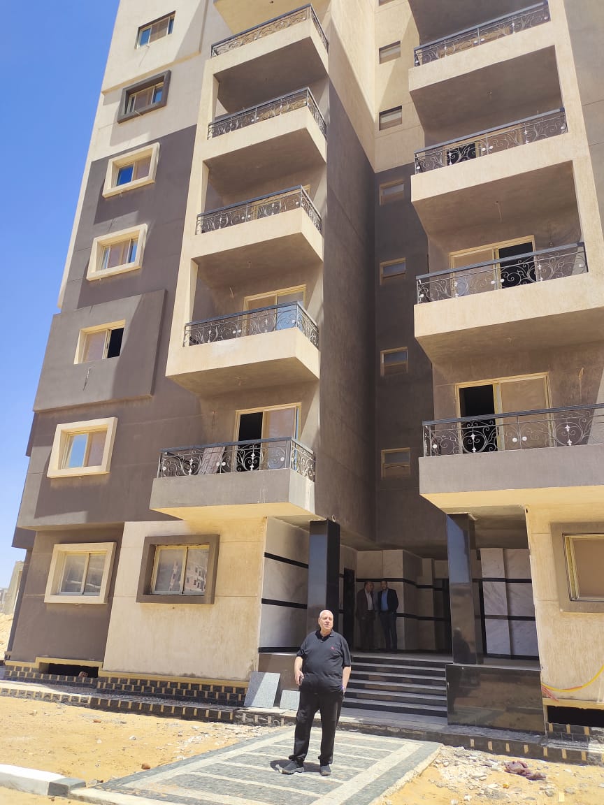 نائب نادي هيئة تدريس الأزهر يتفقد مشروع الإسكان بالعاصمة الإدارية 