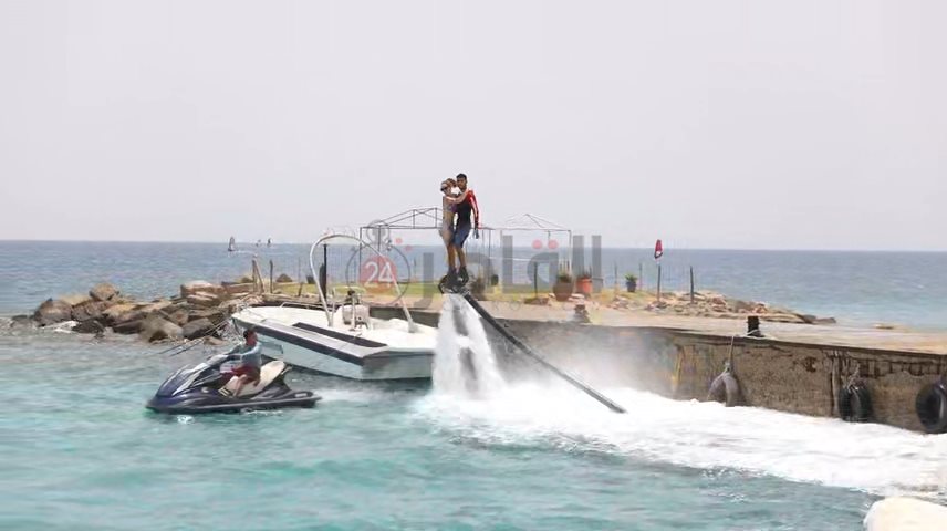 استعراضات الرجل الطائر بالغردقة 