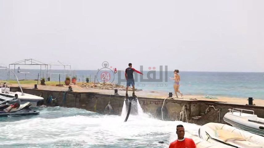 استعراضات الرجل الطائر بالغردقة 