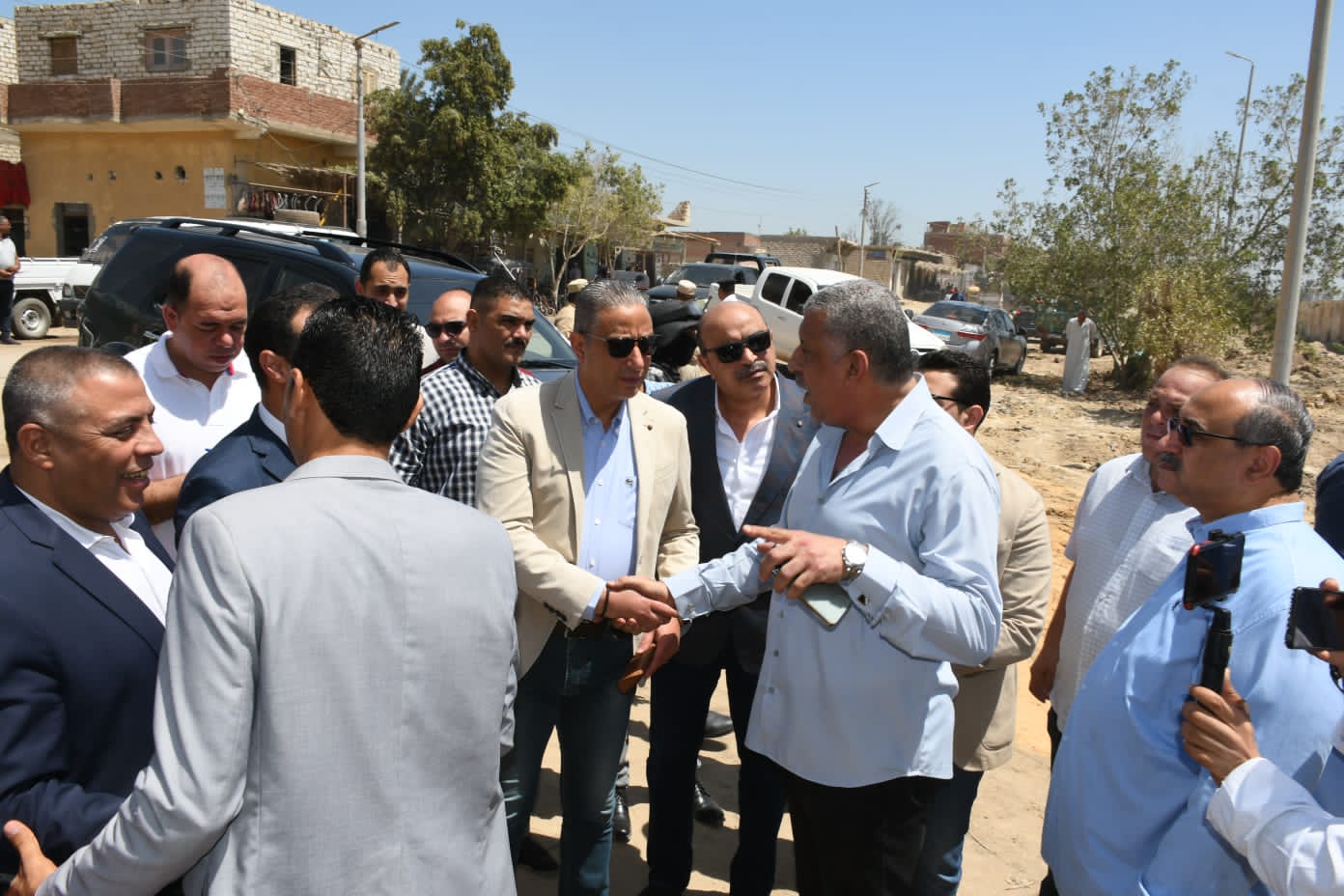 محافظ الفيوم يتفقد أعمال حملة 100 يوم صحة