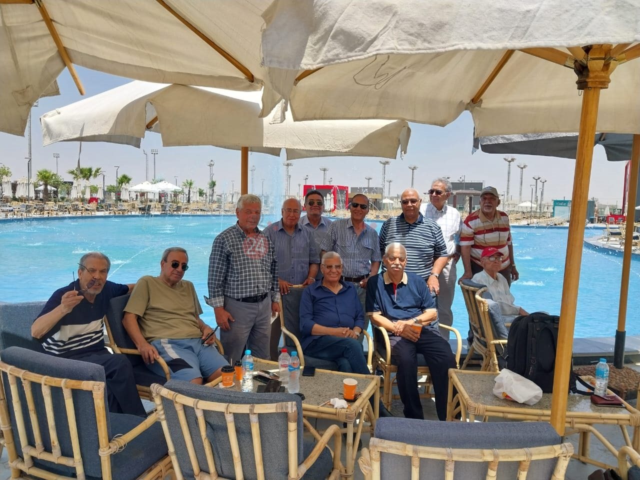 الدكتور ماهر وأصدقاءه 3