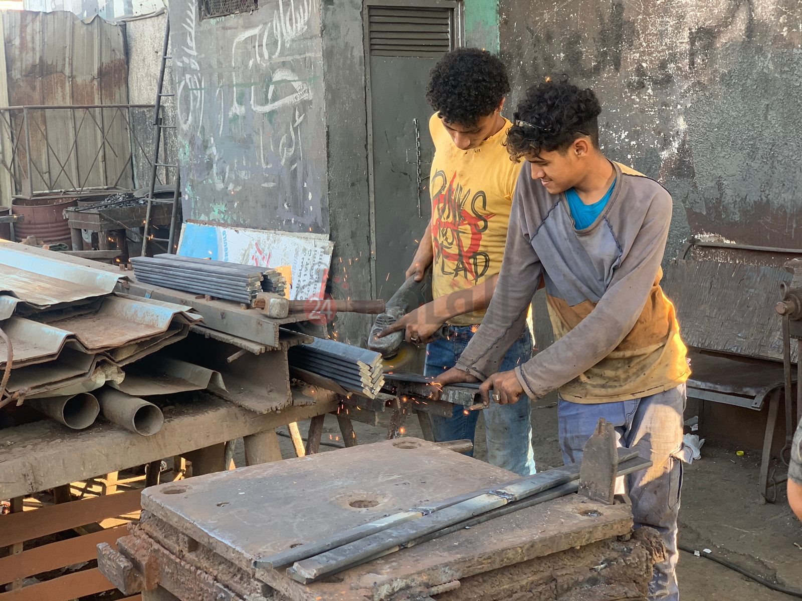 الحداد الصغير ببورسعيد 5