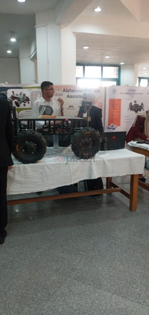 طلاب هندسة حلوان خلاال الفعالية اليوم