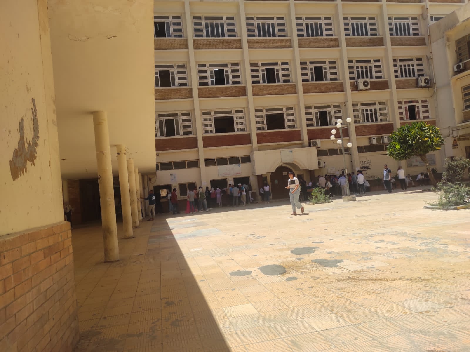 معامل تنسيق جامعة الإسكندرية تتلقى طلبات طلاب الثانوية العامة