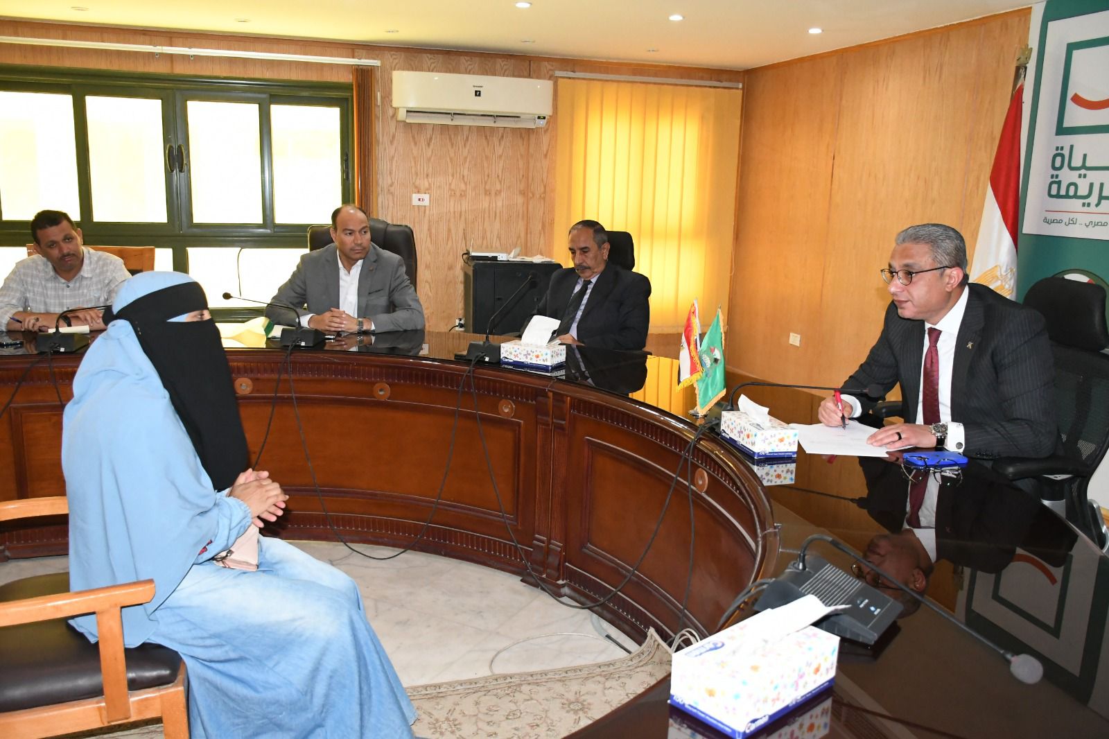 محافظ الفيوم في اللقاء الدوري لخدمة المواطنين