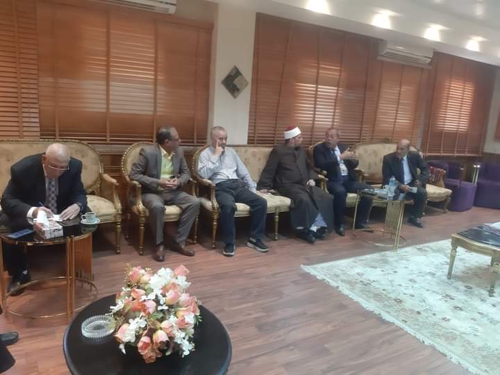 تكريم طلاب الأزهر المتفوقين