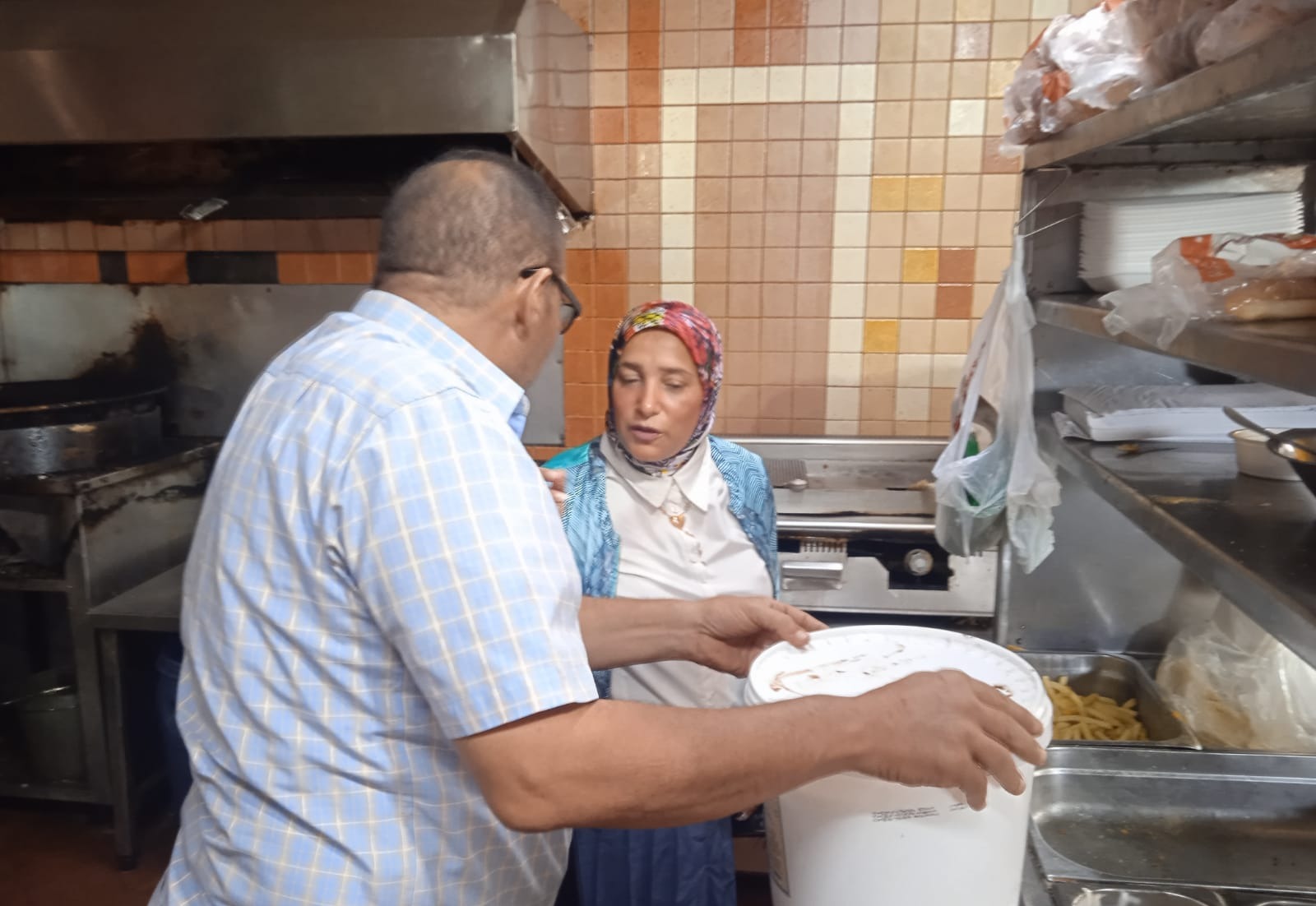 حملات لإزالة الإشغالات فى الإسكندرية 