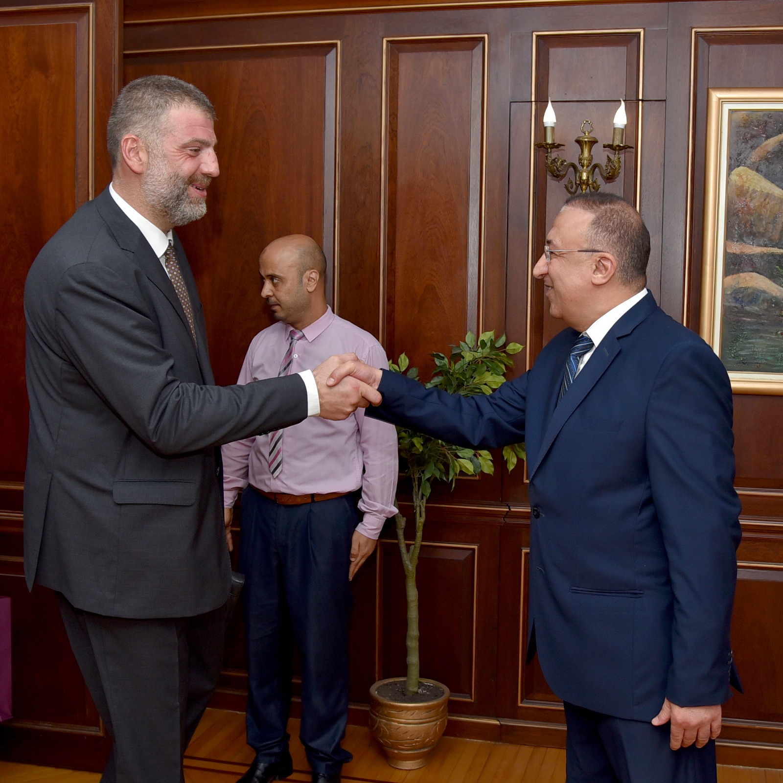 زيارة قنصل عام روسيا لمحافظ الإسكندرية 