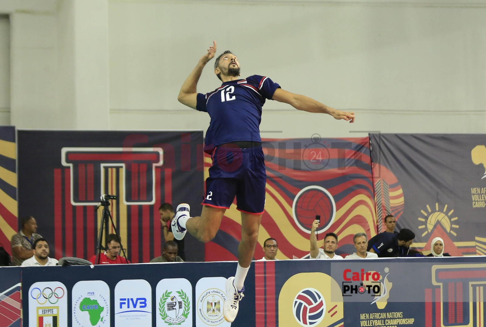 مباراة منتخب كرة الطائرة أمام الجزائر (21)