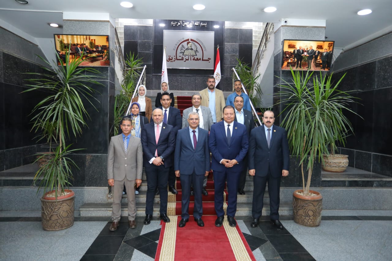 وفد الهيئة في ضيافة جامعة الزقازيق