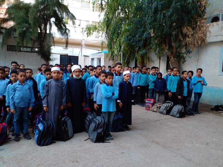 وقفات لطلاب المعاهد الأزهرية بالإسكندرية لدعم فلسطين