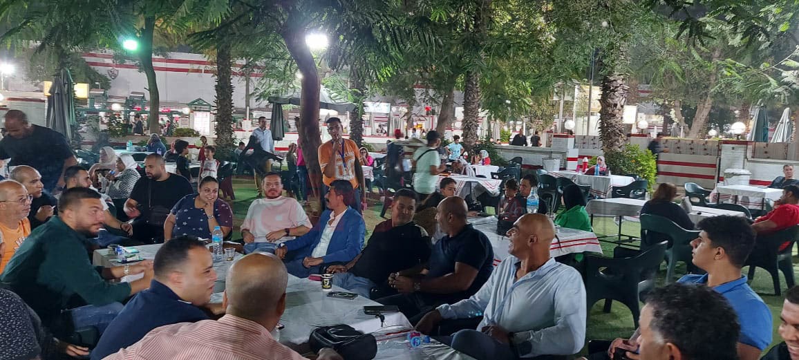 أول ظهور لـ هاني العتال بنادي الزمالك بعد الانتخابات (1)