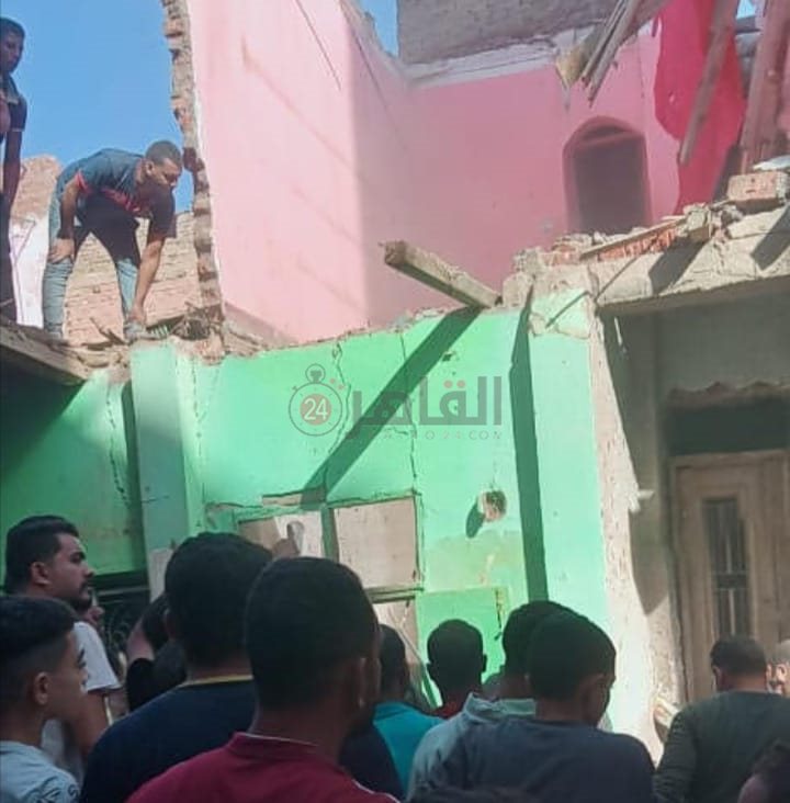 مصرع شخصين وإصابة 3 في انهيار سقف منزل بالفيوم 