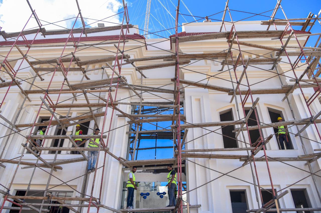 محافظ الإسكندرية يتفقد مشروع حلقة السمك 