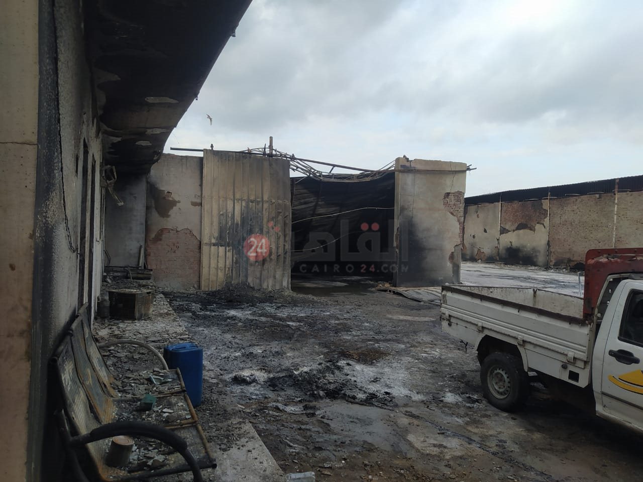 حريق مصنع مراتب بالبدرشين