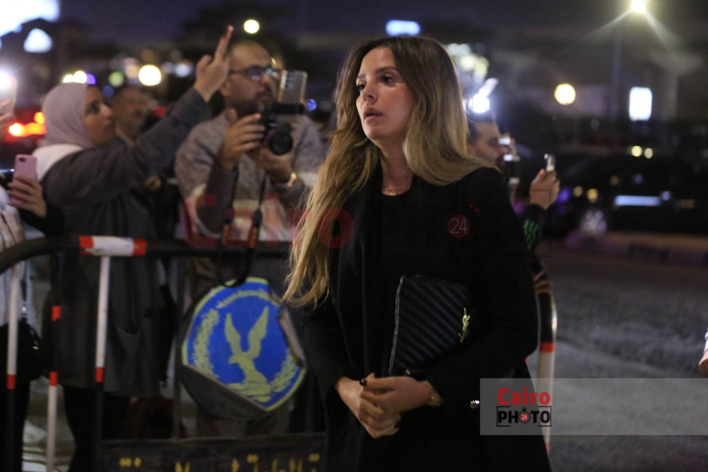 عزاء المنتجة ناهد فريد شوقي بمسجد الشرطة (9)