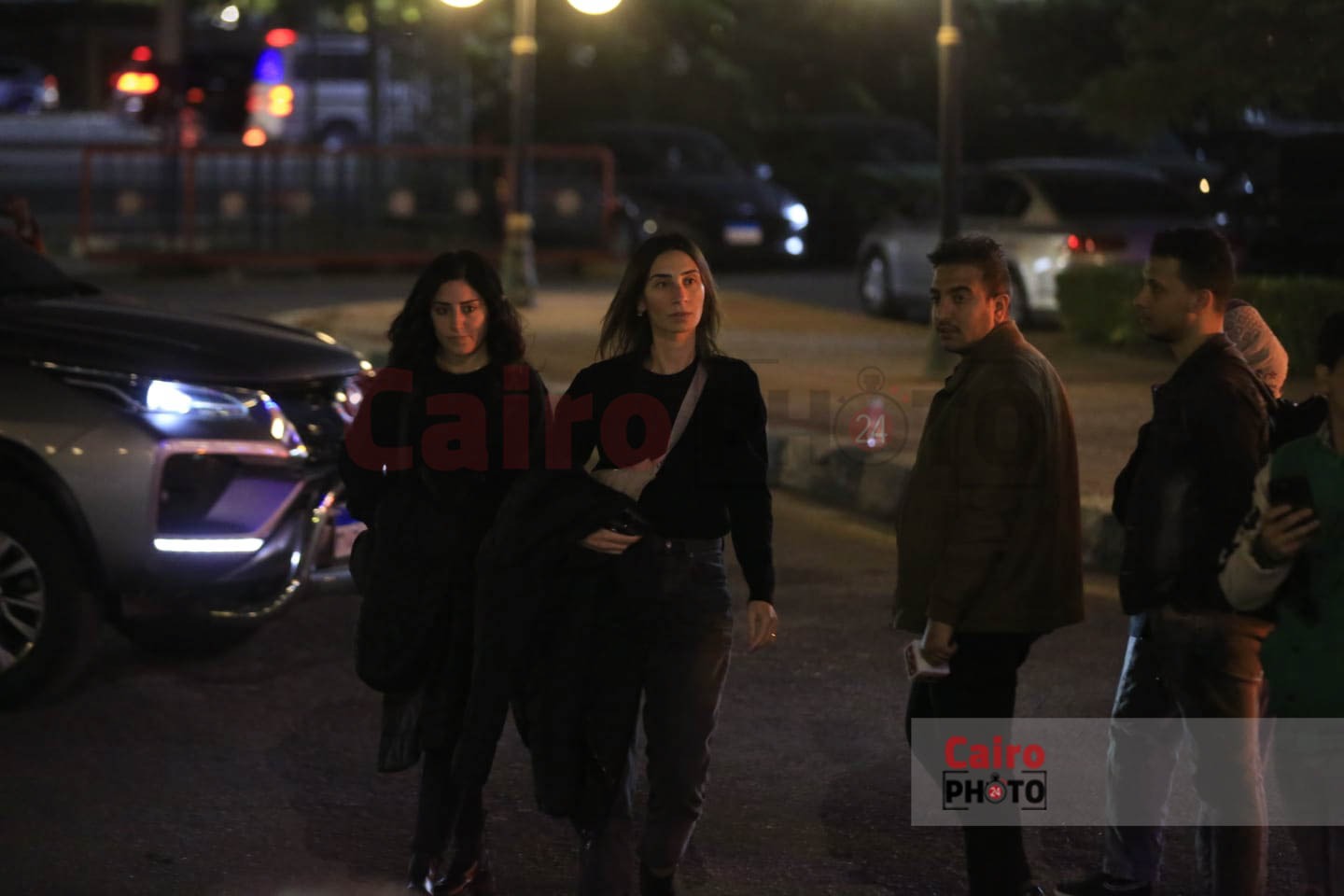 عزاء المنتجة ناهد فريد شوقي بمسجد الشرطة (13)