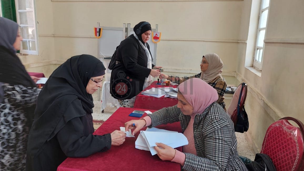 إقبال السيدات على التصويت في الدقهلية