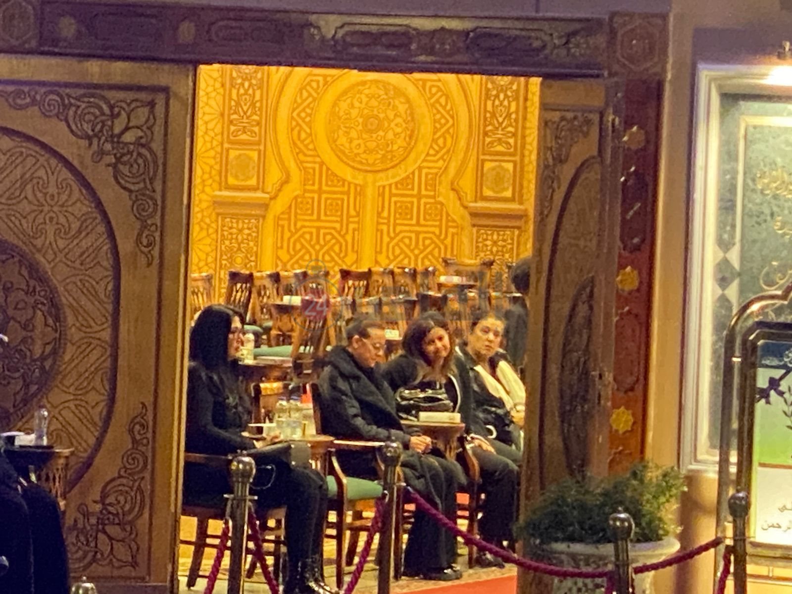 عزاء شقيق أحمد حلمي (5)