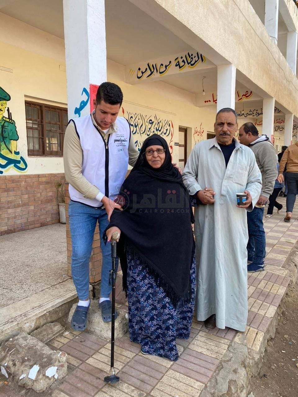 النساء يتصدرن المشهد الانتخابي فى الدقهلية (4)