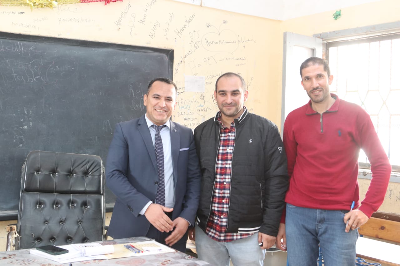 رئيس اللجنة