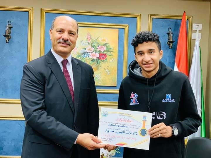 تكريم الفائزين من ذوي الهمم في الأنشطة المسرحية والرياضية