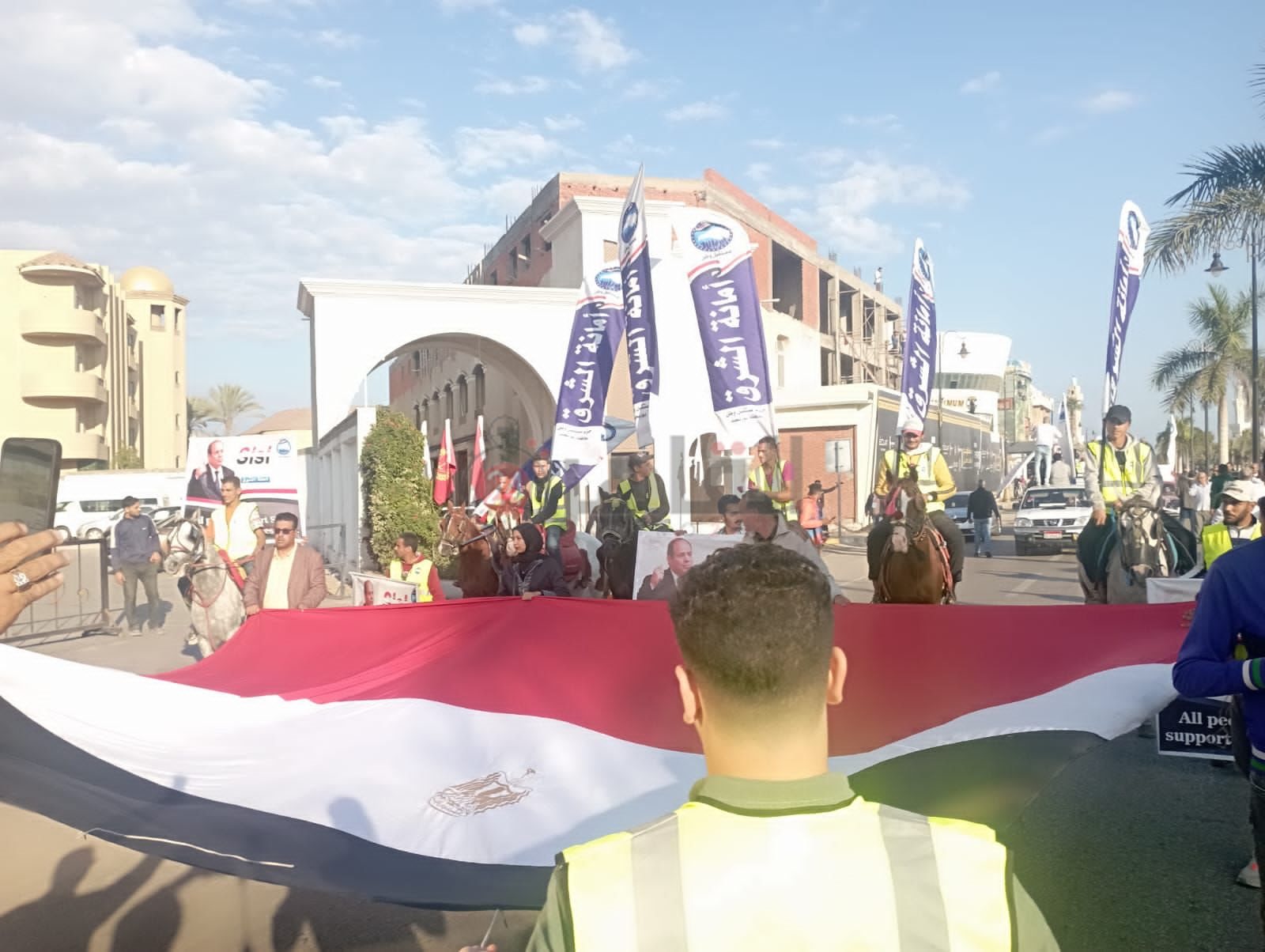 احتفالات عارمة بفوز الرئيس السيسي ببورسعيد