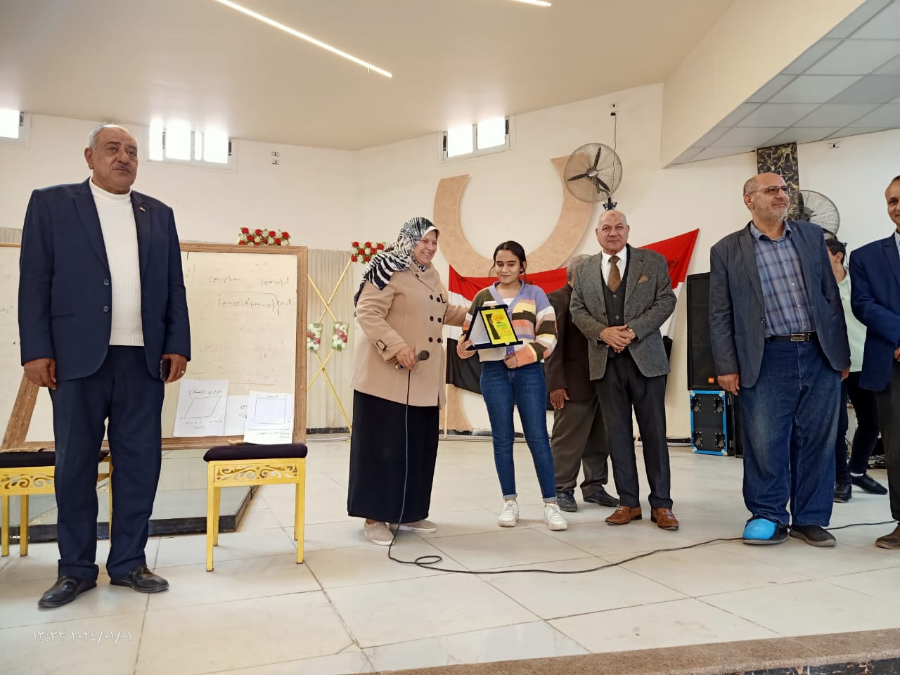 وكيلة تعليم الفيوم تشهد المراجعات المجانية لطلاب الشهادة الإعدادية بسنورس