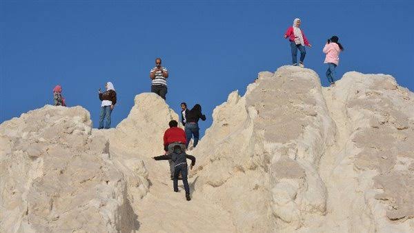 جبال الملح ببورسعيد 