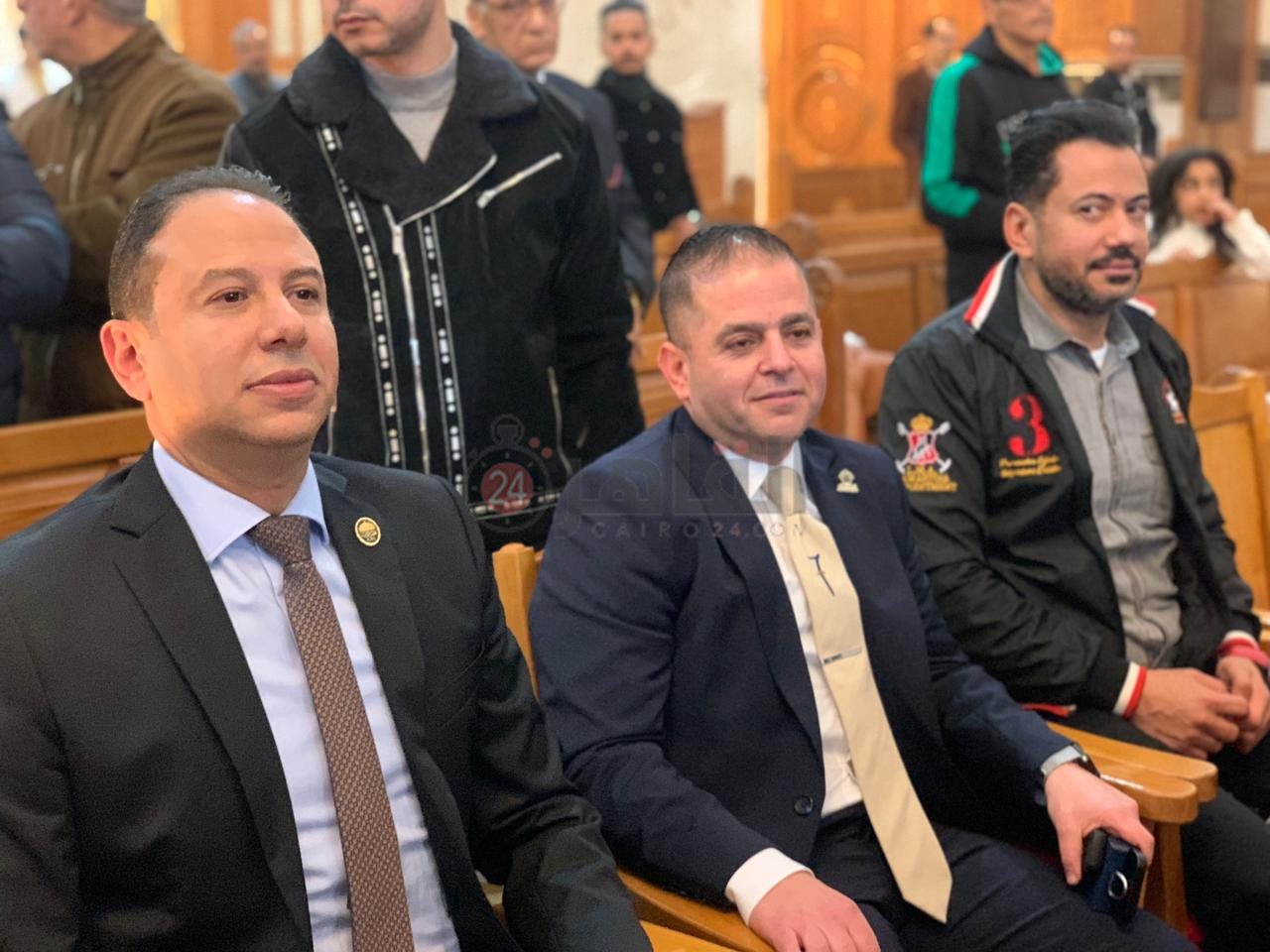 مطران بورسعيد يترأس قداس عيد الميلاد المجيد بـ مارمرقص