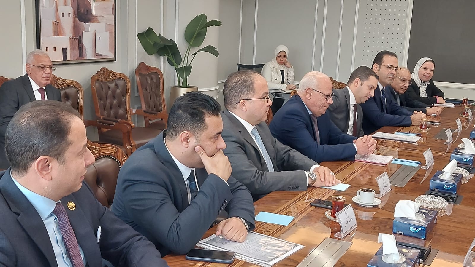 اجتماع نواب بورسعيد بوزير الاسكان