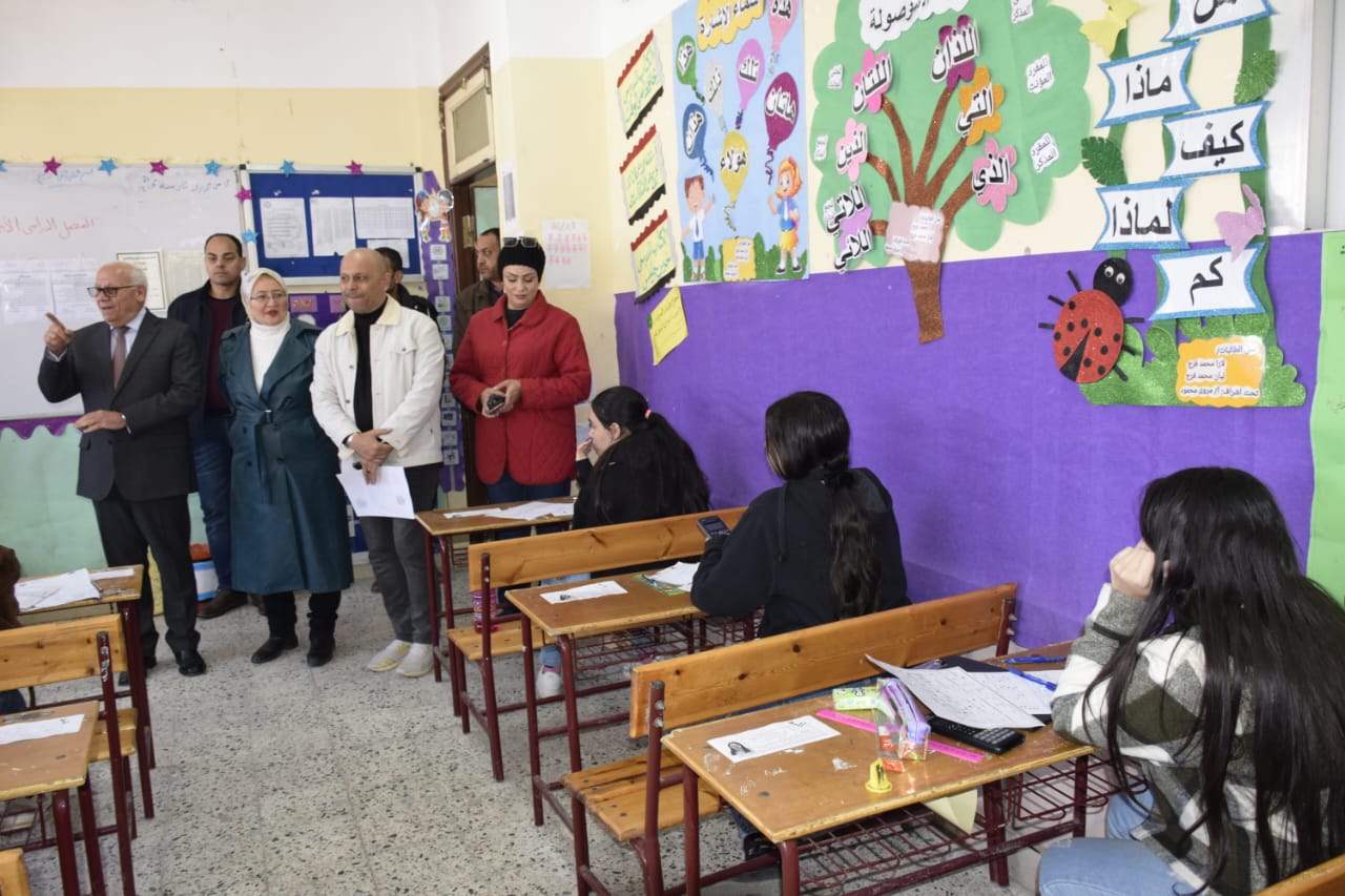 جولة محافظ بورسعيد بلجان الإعدادية 