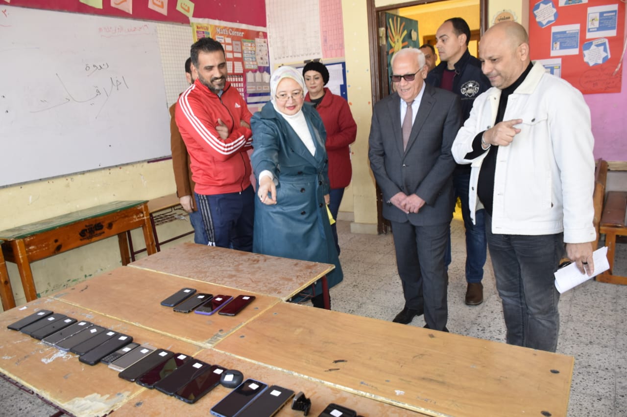 جولة محافظ بورسعيد بلجان الإعدادية 