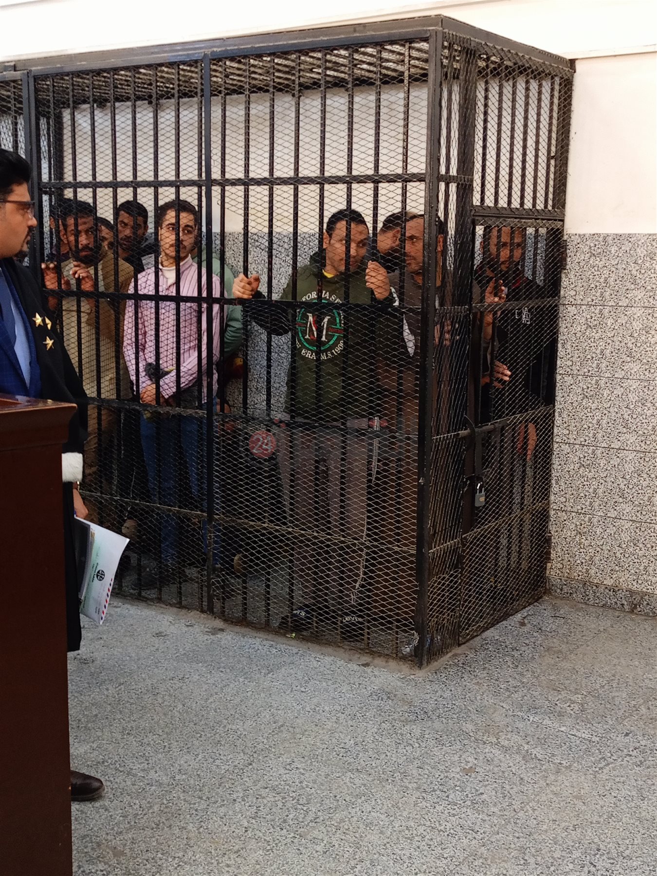 الأشقاء الثلاثه المتهمين بالقتل في الفيوم