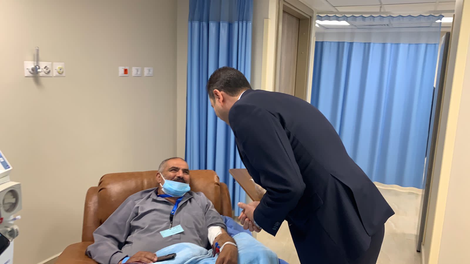 رئيس هيئة الرعاية الصحية يفتتح وحدة الكلي بمجمع الشفاء الطبي ببورسعيد