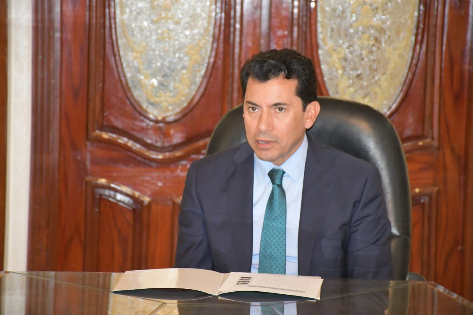 لقاء وزير الرياضة مع عدد من المؤثرين رياضيًا (5)