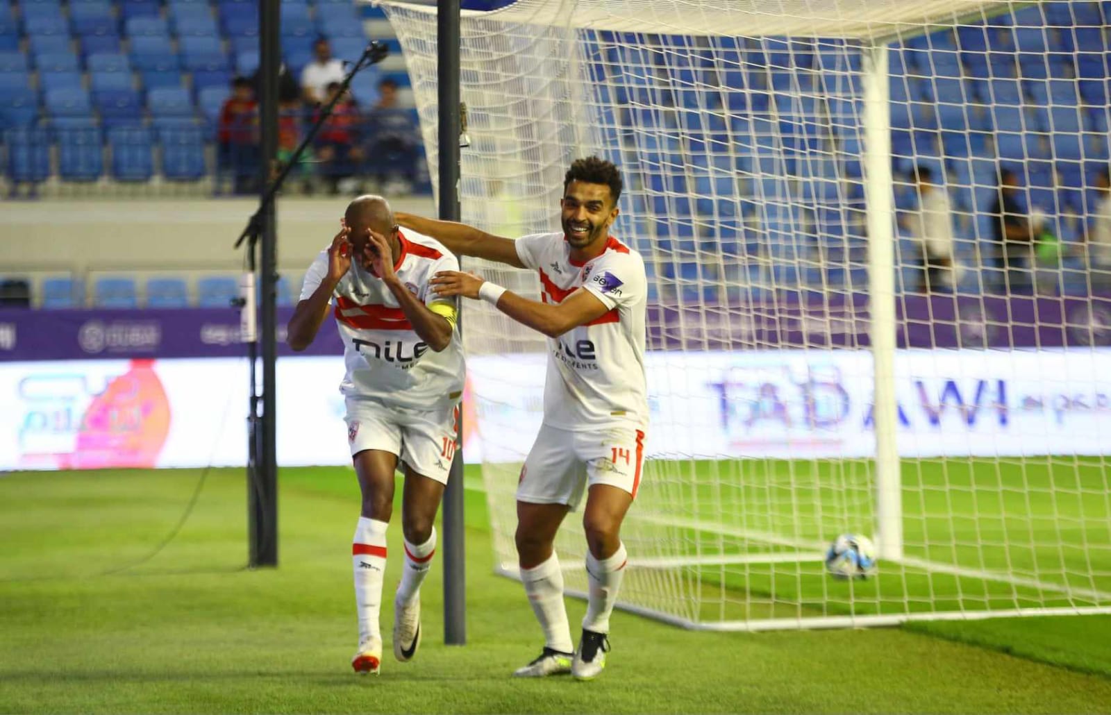 مباراة الزمالك والرجاء الودية (8)