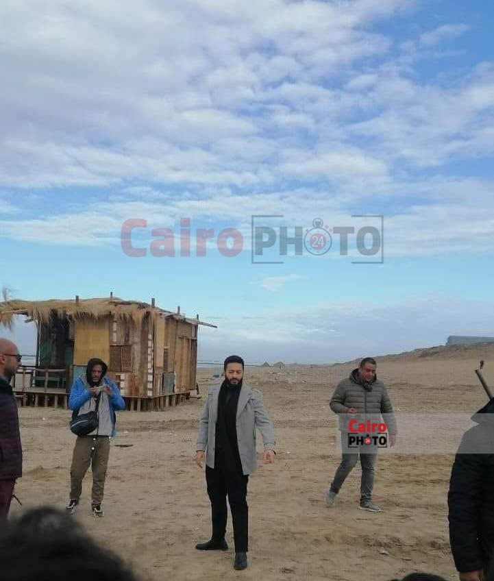 الفنان حمادة هلال خلال تصوير الجزء الرابع من مسلسل المداح 