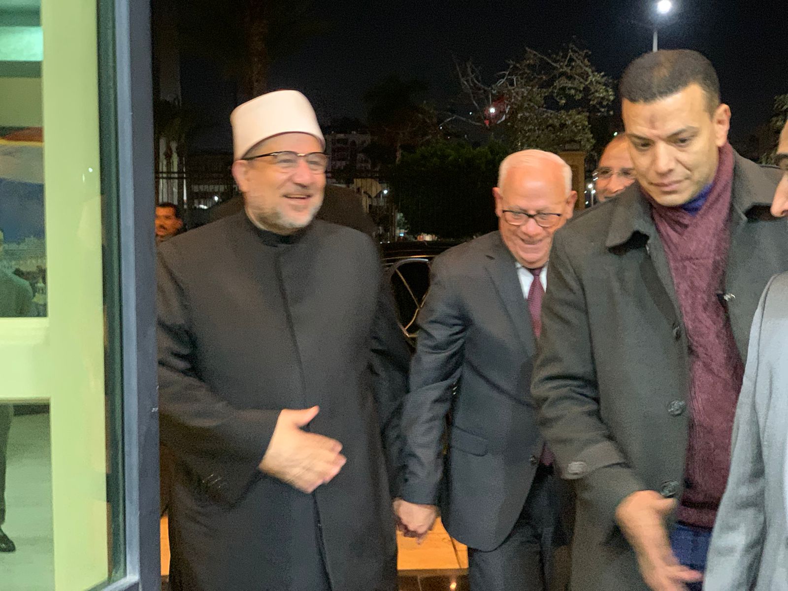 محافظ بورسعيد ووزير الأوقاف يلتقيان رؤساء مسابقات القرآن ووفود العالم المشاركة بمسابقة بورسعيد الدولية