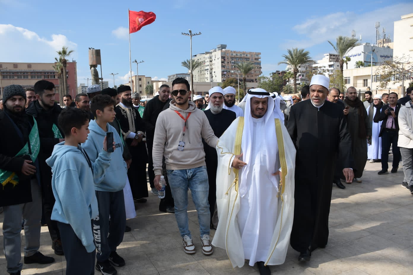 متسابقون من 50 دولة يمدحون النبي وينشدون بأسم مصر في شوارع بورسعيد