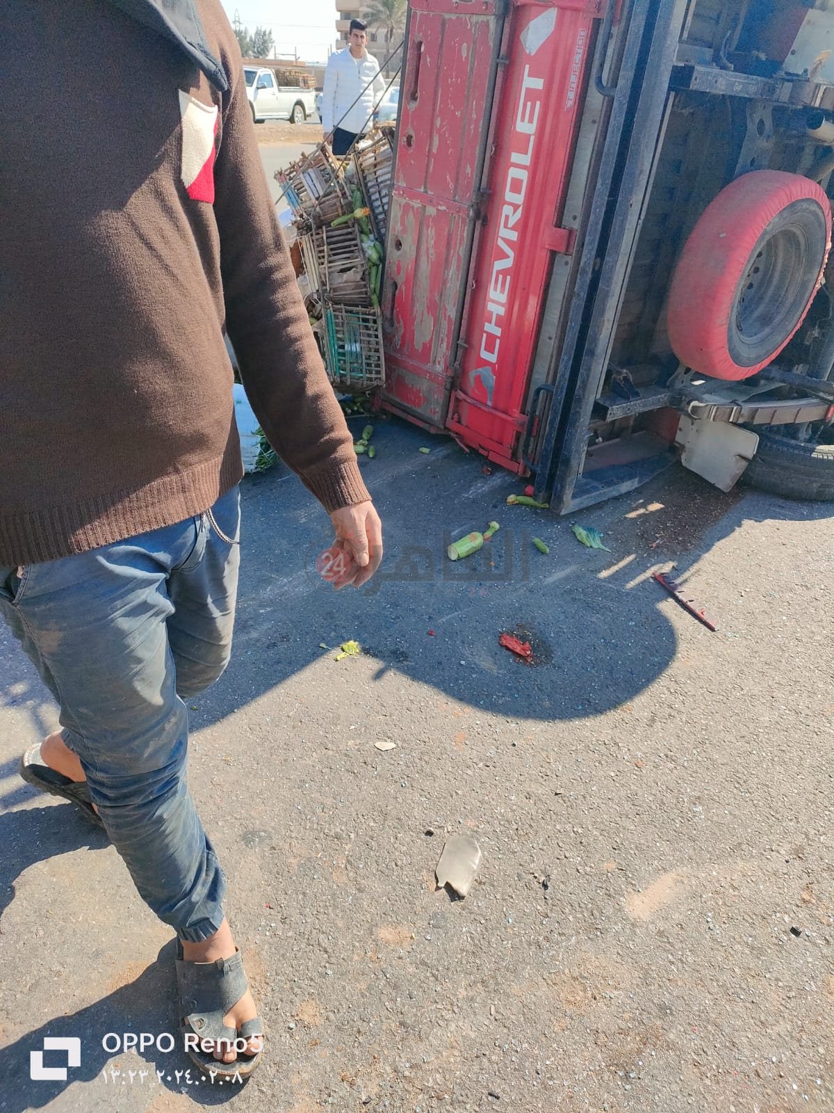 إصابة 5 أشخاص في حادث تصادم سيارتين بطريق الصالحية في الشرقية