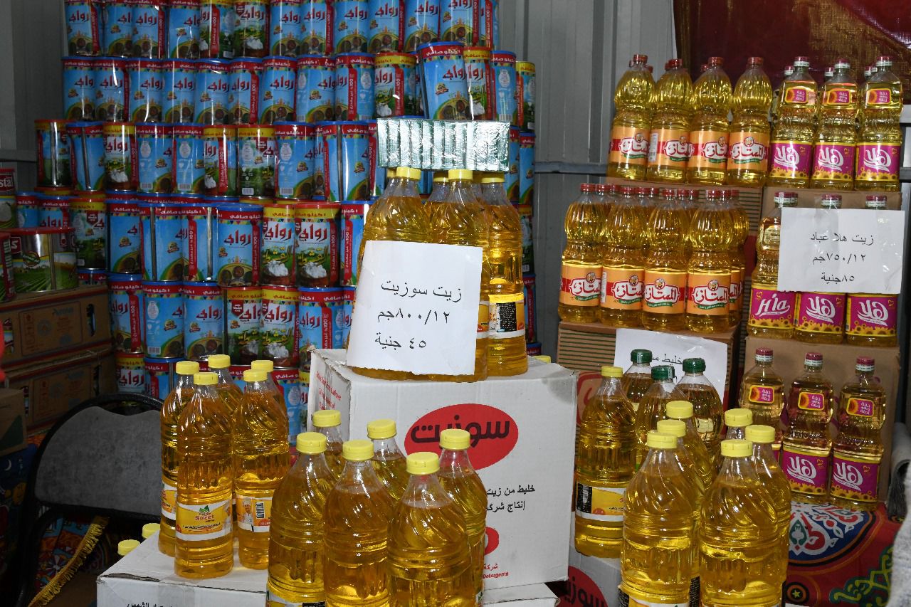 محافظ الفيوم يفتتح معرض أهلا رمضان لبيع السلع الغذائية بأسعار مخفضة