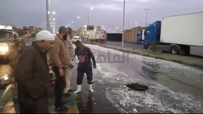 سقوط أمطار غزيرة على سفاجا 