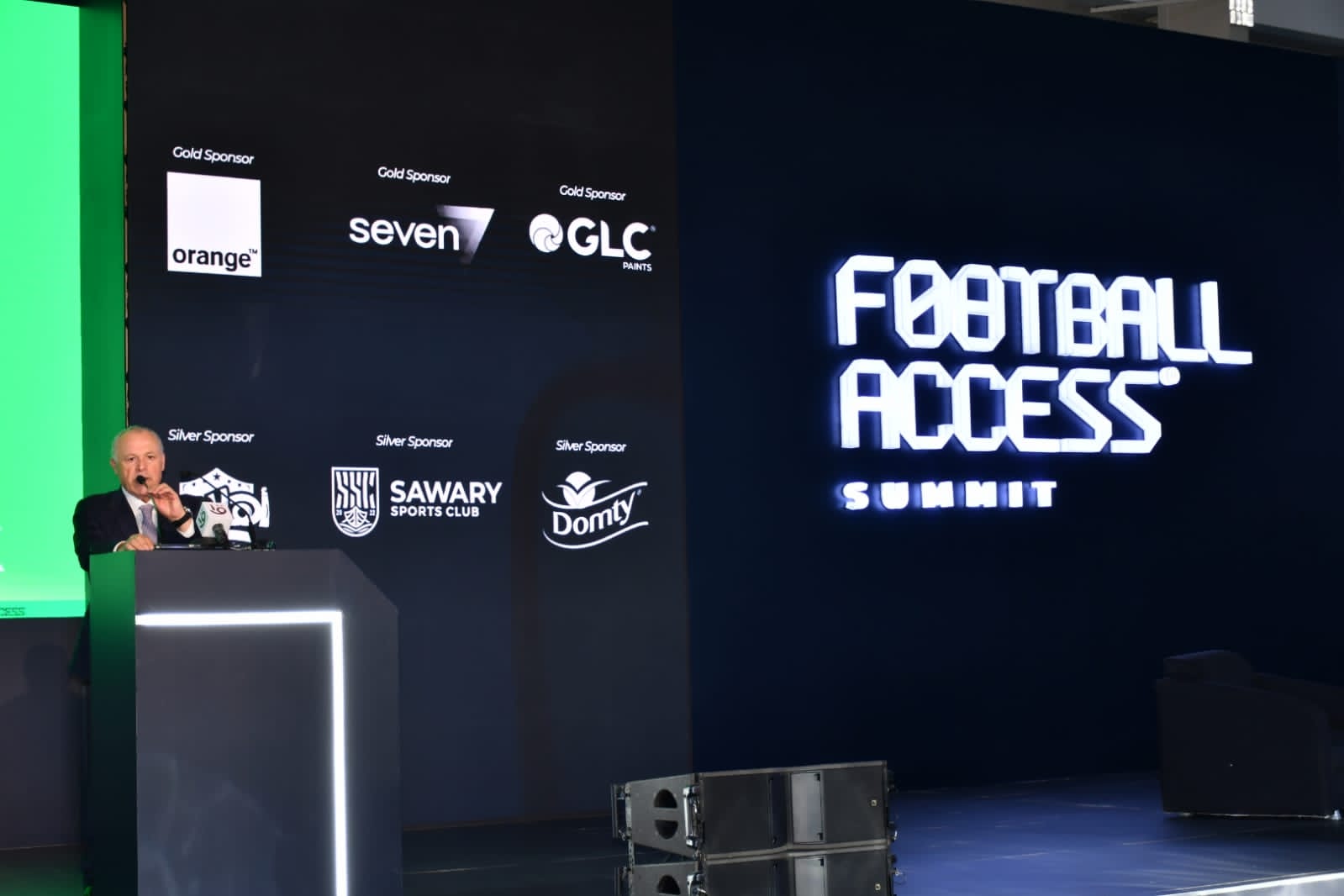 أشرف صبحي في المؤتمر الدولي لتطوير الرياضة (9)