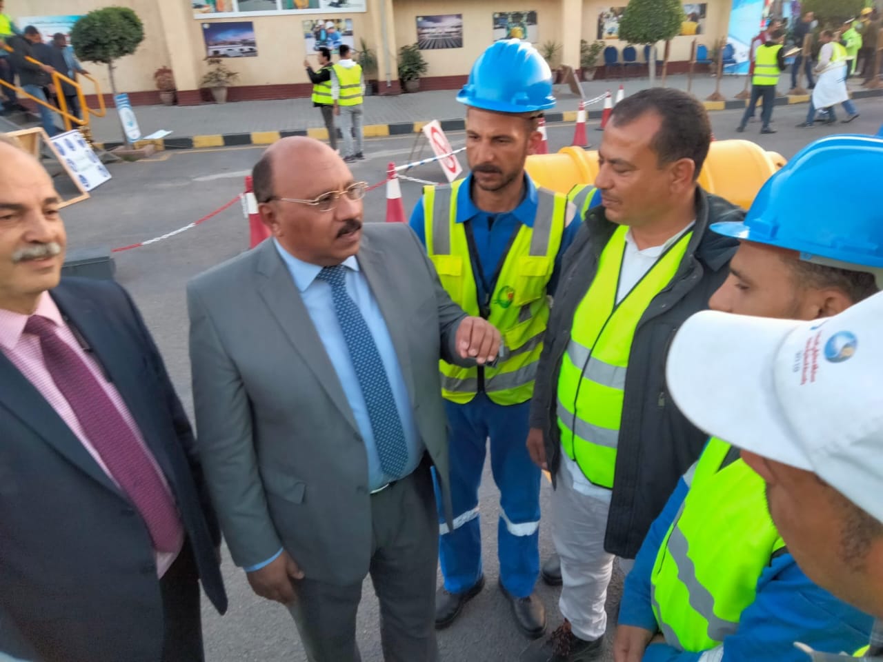 مراجعة شاملة وصيانة منظومة الكلور بالمحطات