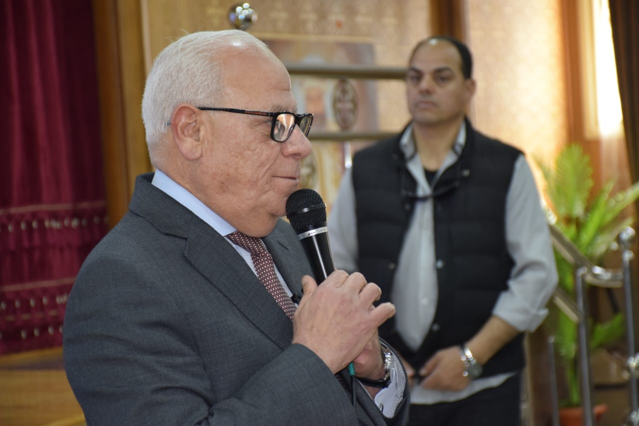 محافظ بورسعيد يشهد فعاليات لقاء منسقي مهرجان الكرازة المرقسية