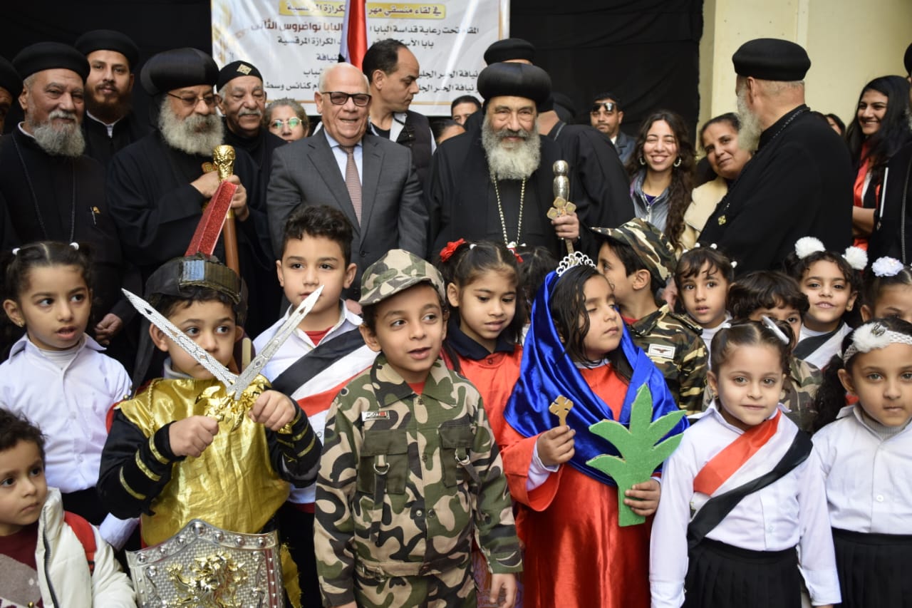 محافظ بورسعيد يشهد فعاليات لقاء منسقي مهرجان الكرازة المرقسية