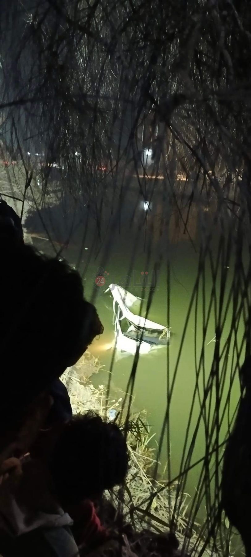 انقلاب سيارتين ميكروباص بطريق ميت غمر بالدقهلية